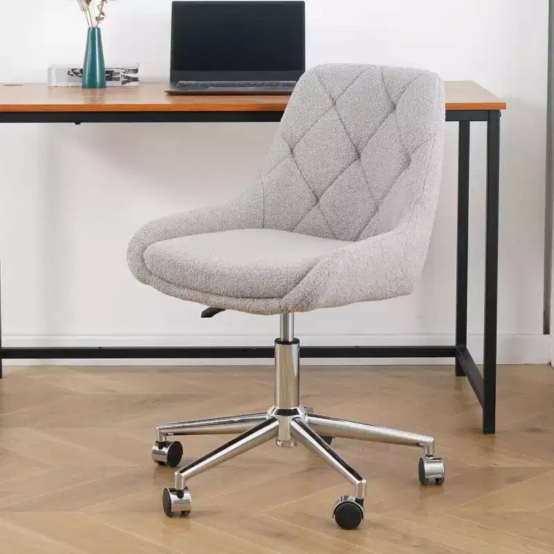 Sedia da ufficio moderna rivestita in pile Teddy, regolabile, per soggiorno, piccola sedia girevole per ufficio, studio, monolocale