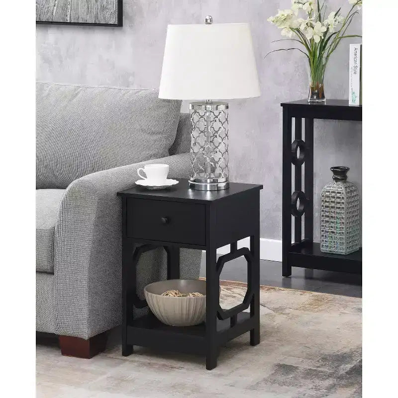 Tavolino comodino a un cassetto con design laterale ottagonale, due ripiani e cassetto estraibile, tavolino d'appoggio elegante per riporre oggetti in camera da letto