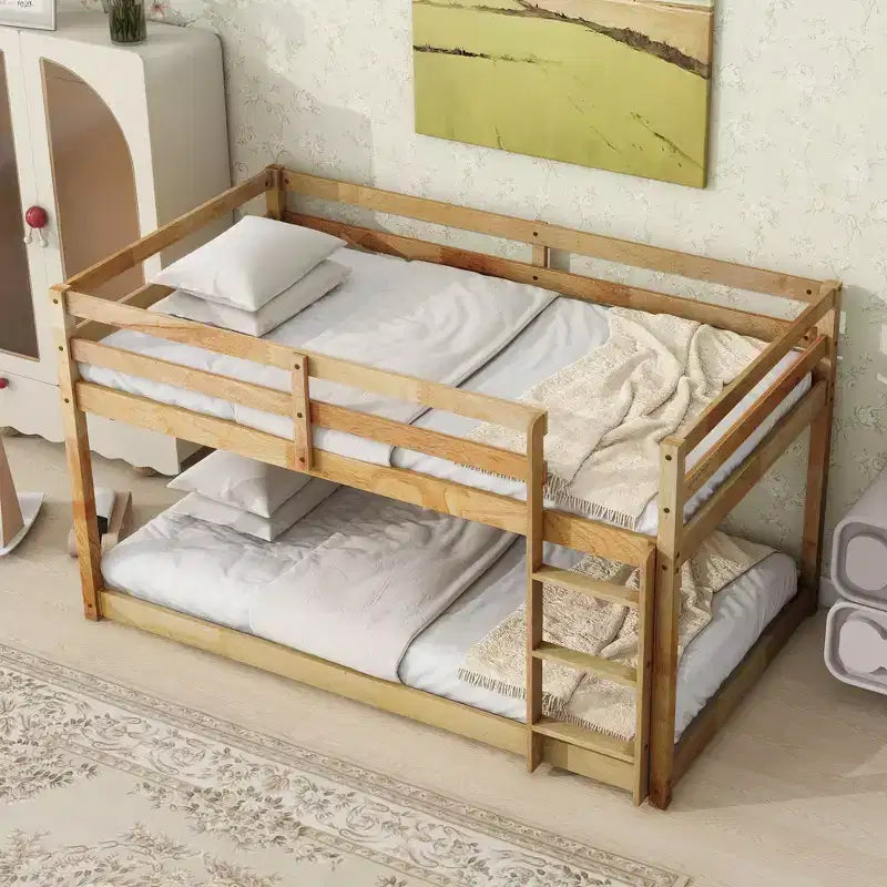 Letto a castello a pavimento 77,3IN per due materassi singoli con scaletta, letto singolo con ringhiera e doghe rinforzate, struttura letto per camera dei bambini, sala giochi, naturale