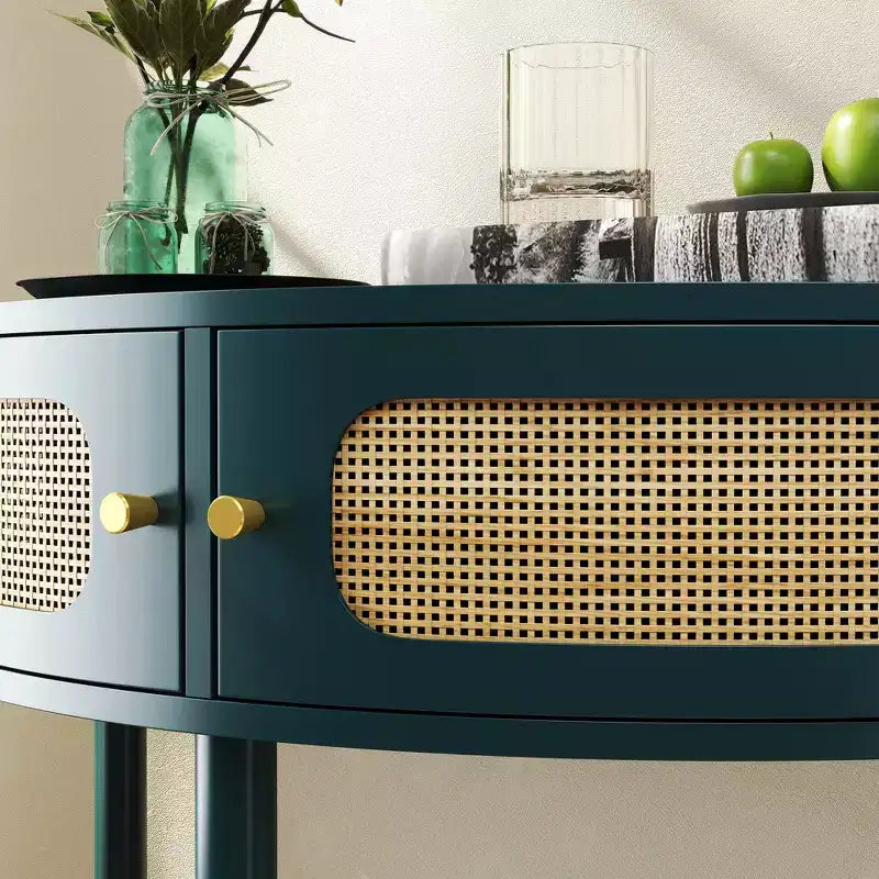 Elegante Tavolino Terminale Semicircolare con 2 Armadietti in Rattan e Ripiano Inferiore per Soggiorno, Camera da Letto, Corridoio